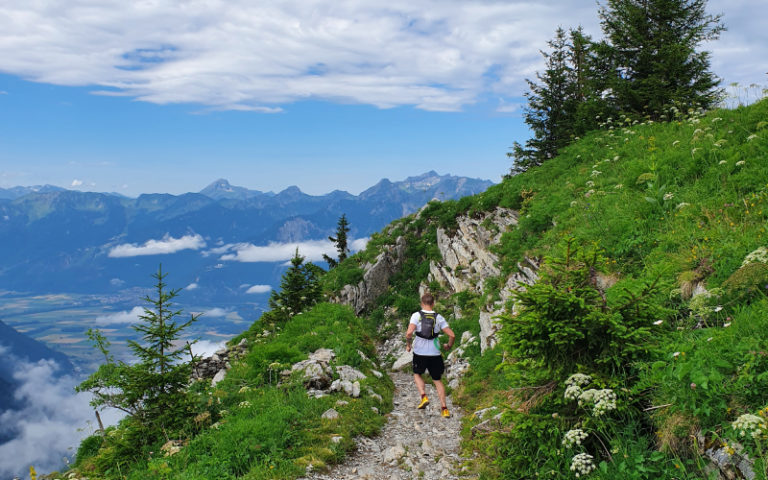 Parcours de trail et vélo de route en Suisse