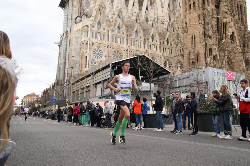 Romain Adam au Marathon de Barcelone Sagrada Familia