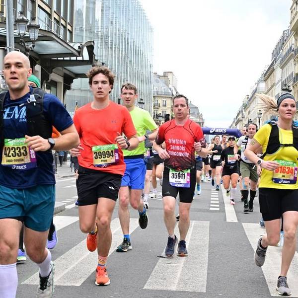 Victor termine son Marathon de Paris !