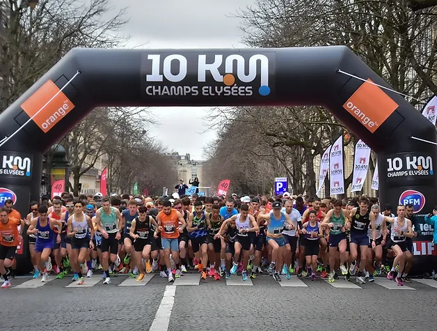 Départ du 10km des Champs Elysées