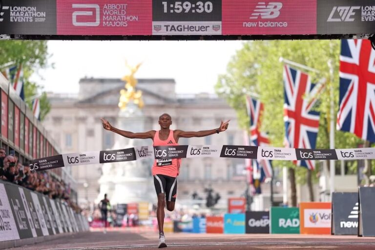 Marathon de Londres 2026 : Sabastian Sawe passe sous les 2 h en 1h59:30