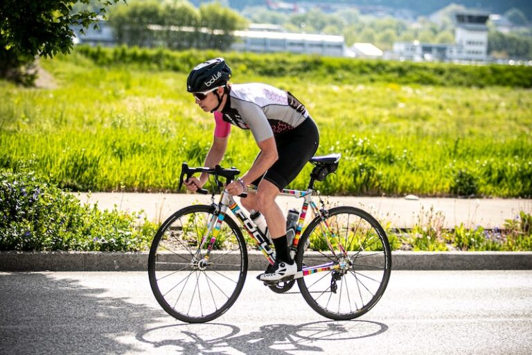 Plan d’entraînement triathlon Sprint : programme personnalisé pour réussir ton objectif