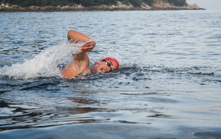Nos conseils pour nager en eau libre sans stress ?